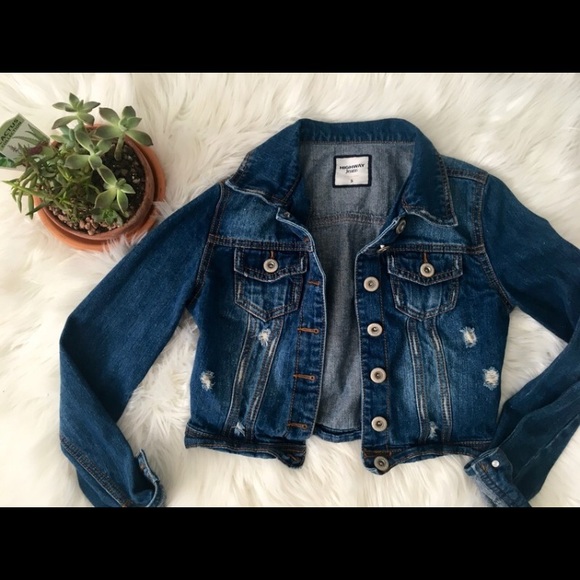 Jean jacket - Picture 1 of 2